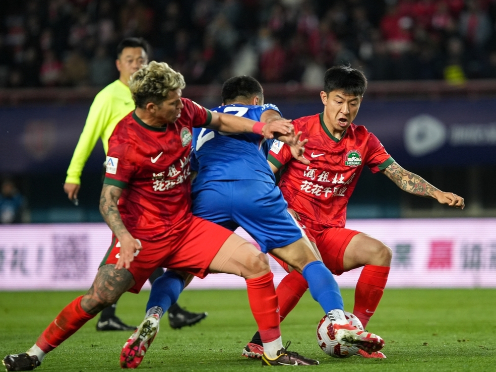 ju11.co-热门球队在锦标赛中遭受意外失利(热门球队在锦标赛中遭受意外失利怎么办)