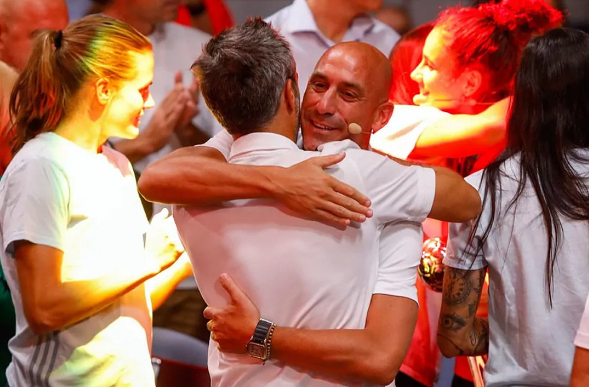 西班牙国家队将对阵瑞士国家队展开激烈角逐的简单介绍