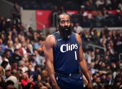 ju11.co-火箭主帅表示哈登的表现毋庸置疑，他是球队的灵魂