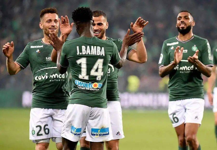 蒙彼利埃染红球员，法甲主场变天的简单介绍