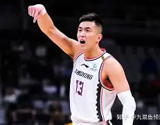 意大利后卫关键时刻发挥突出,带领球队获胜的简单介绍 意大利后卫关键时刻发挥突出,带领球队获胜的简单介绍